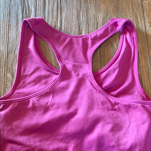 Lululemon Razorback Tank 6 - Picture 3 of 4